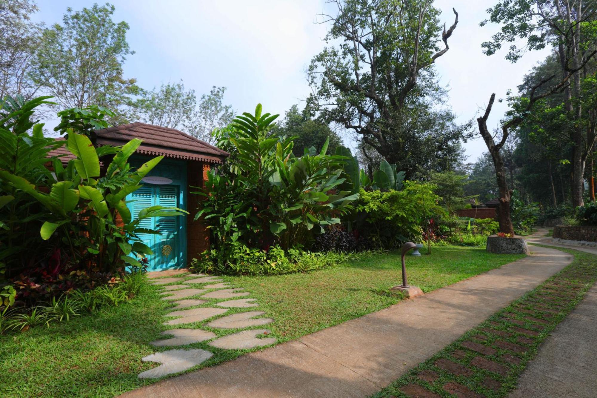 Timbertales Luxury Resort Coorg 마디케리 외부 사진